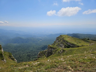 სამთო ველო მარშრუტი რაჭაში: შაორის ტბა, მთა საწალიკე, მღვიმე კიდობანა