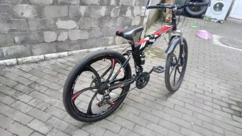 იყიდება ველოსიპედი