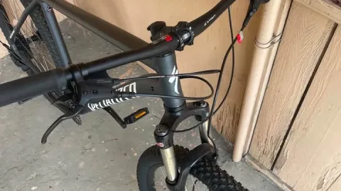 იყიდება ველოსიპედი Specialized Rockhopper Sport 2025