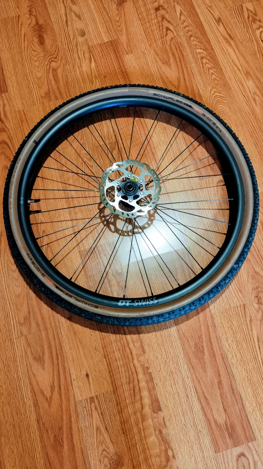 იყიდება DT Swiss Gravel LN 27.5 დისკები